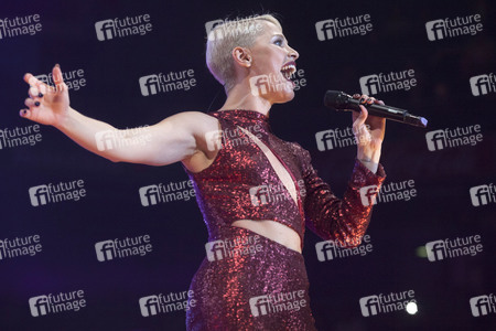 Cadena 100 por Ellas Benefizkonzert in Madrid