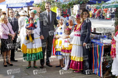 König Felipe und Königin Letizia besuchen Colombres