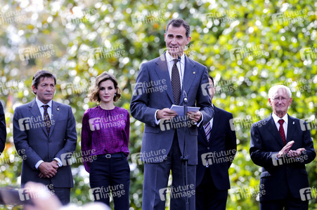 König Felipe und Königin Letizia besuchen Colombres