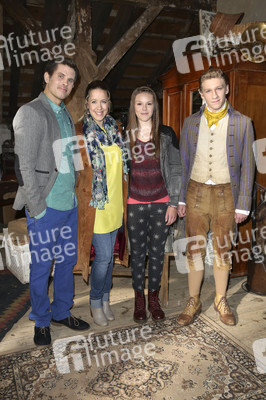 Fototermin am Set der Disney Channel Serie 'Binny und der Geist' in Potsdam