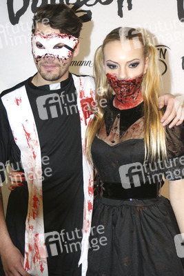 Halloween Party by Natascha Ochsenknecht im Berlin Dungeon