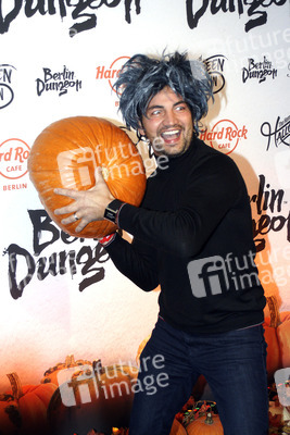 Halloween Party by Natascha Ochsenknecht im Berlin Dungeon