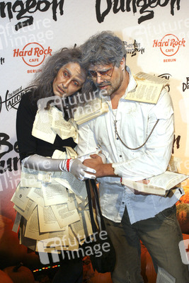 Halloween Party by Natascha Ochsenknecht im Berlin Dungeon