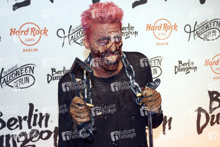 Halloween Party by Natascha Ochsenknecht im Berlin Dungeon