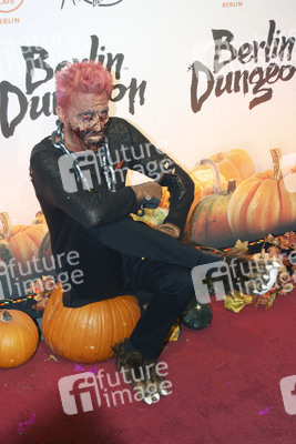 Halloween Party by Natascha Ochsenknecht im Berlin Dungeon