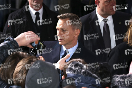 Filmpremiere 'Spectre' in Berlin