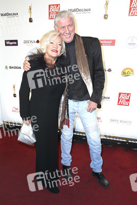 Goldene Bild der Frau 2015 in Hamburg