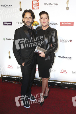 Goldene Bild der Frau 2015 in Hamburg