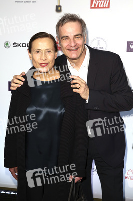 Goldene Bild der Frau 2015 in Hamburg