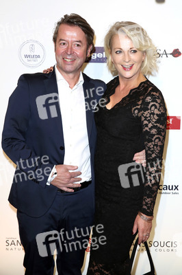 Goldene Bild der Frau 2015 in Hamburg