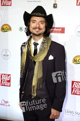 Goldene Bild der Frau 2015 in Hamburg