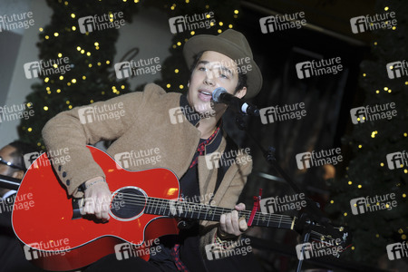 Austin Mahone live in New York