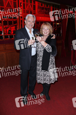 Premiere der Dinner-Show 'Cornelia Poletto Palazzo' in Hamburg