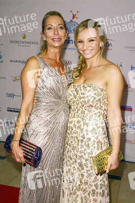 Gala 'Dolphin's Night 2015' in Düsseldorf