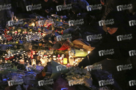 Paris in Trauer um Opfer der Terroranschläge