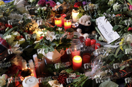 Berlin in Trauer um Opfer der Terroranschläge in Paris