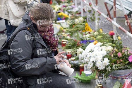 Berlin in Trauer um Opfer der Terroranschläge in Paris