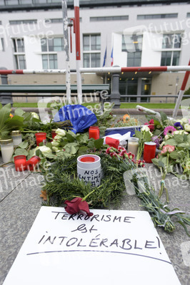 Berlin in Trauer um Opfer der Terroranschläge in Paris