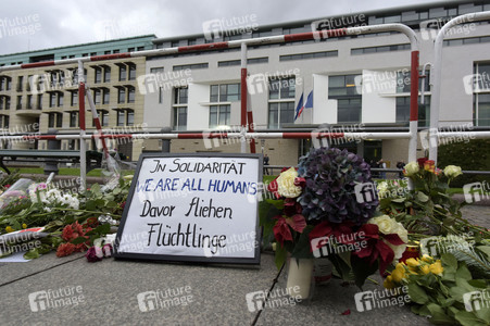 Berlin in Trauer um Opfer der Terroranschläge in Paris
