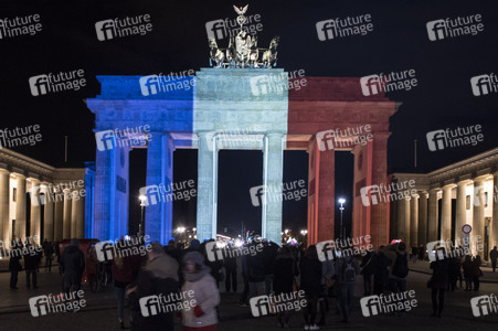 Berlin in Trauer um Opfer der Terroranschläge in Paris