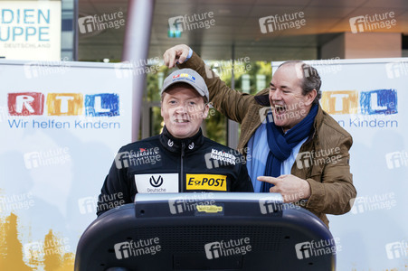 Fototermin zur '24 h Laufband-Challenge' in Köln