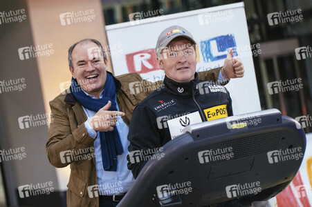 Fototermin zur '24 h Laufband-Challenge' in Köln