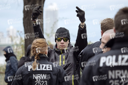 Pro NRW Gegendemo in Köln
