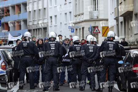 Pro NRW Gegendemo in Köln