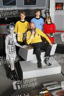 WORKING ART: Raumschiff-Captain / Starship Captain Bodypainting