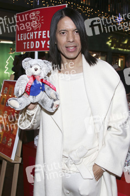 20 Jahre Leuchtfeuer Teddybären Charity Aktion in Hamburg