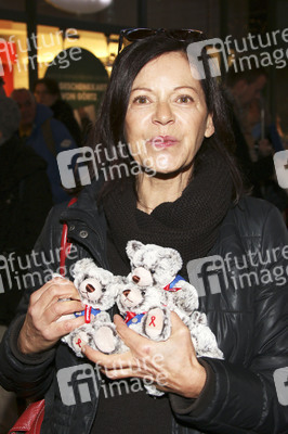 20 Jahre Leuchtfeuer Teddybären Charity Aktion in Hamburg