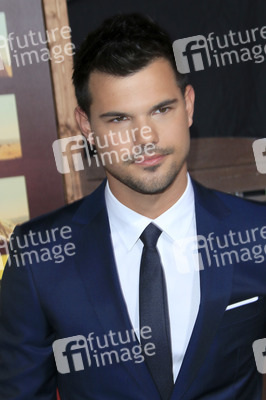 Filmpremiere 'The Ridiculous 6' in Universal City
