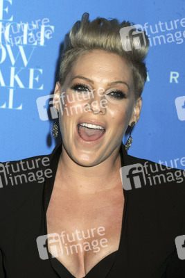 11. UNICEF Snowflake Ball in New York