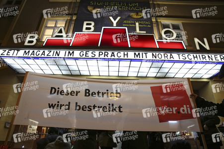 Streik im Kino Babylon Berlin