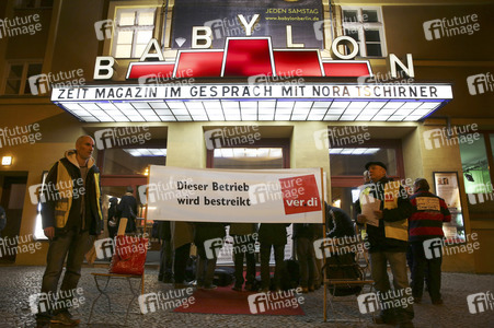 Streik im Kino Babylon Berlin