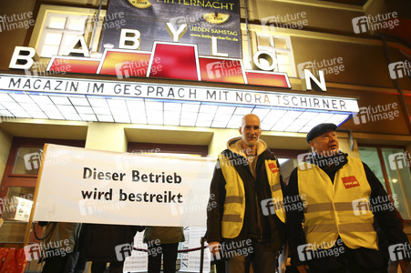 Streik im Kino Babylon Berlin