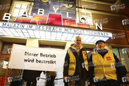 Streik im Kino Babylon Berlin