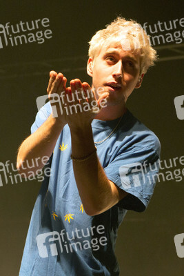 Konzert von Bilderbuch in Hamburg