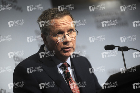John Kasich spricht in New York