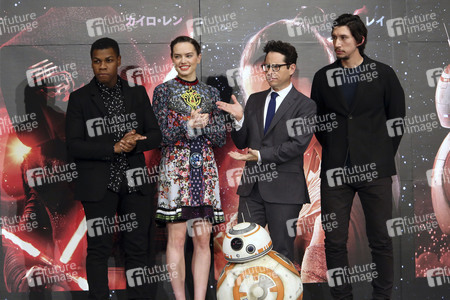 Pressekonferenz zu 'Star Wars: Episode VII - Das Erwachen der Macht' in Urayasu