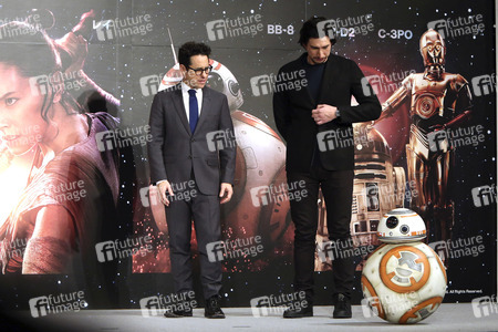 Pressekonferenz zu 'Star Wars: Episode VII - Das Erwachen der Macht' in Urayasu