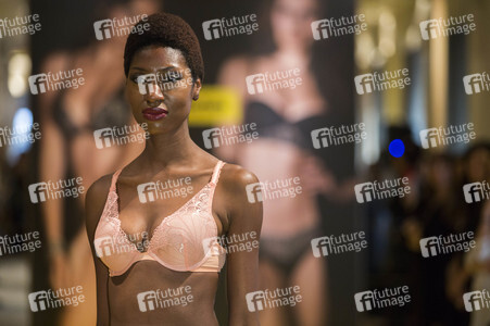 Wonderbra Fashion Show in Madrid