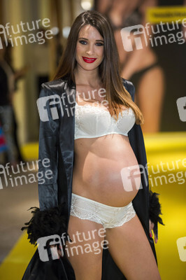 Wonderbra Fashion Show in Madrid
