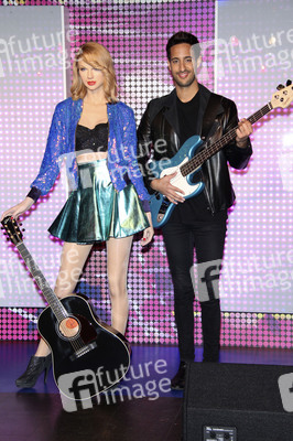 Wachsfigurenthüllung von Taylor Swift in Berlin