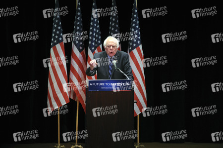 Bernie Sanders spricht im Rathaus in New York