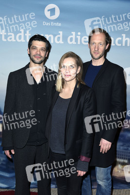 Premiere 'Die Stadt und die Macht' in Berlin