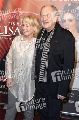 Premiere 'Elisabeth - Das Musical' in Berlin