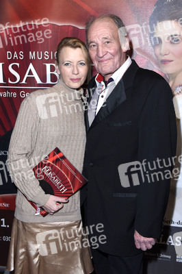 Premiere 'Elisabeth - Das Musical' in Berlin