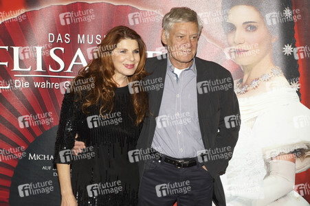 Premiere 'Elisabeth - Das Musical' in Berlin