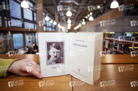 Adolf Hitler Buch 'Mein Kampf'